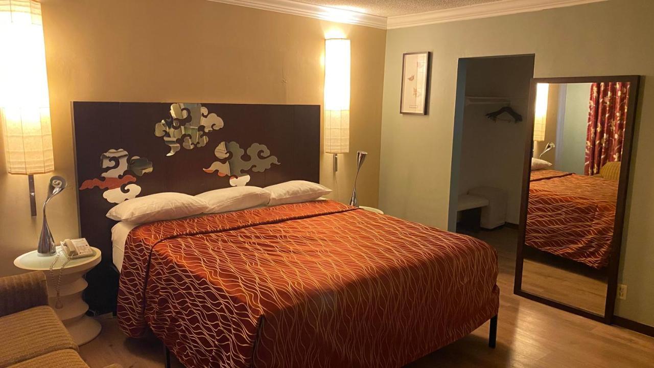 Villa Park Motel Orange Bagian luar foto