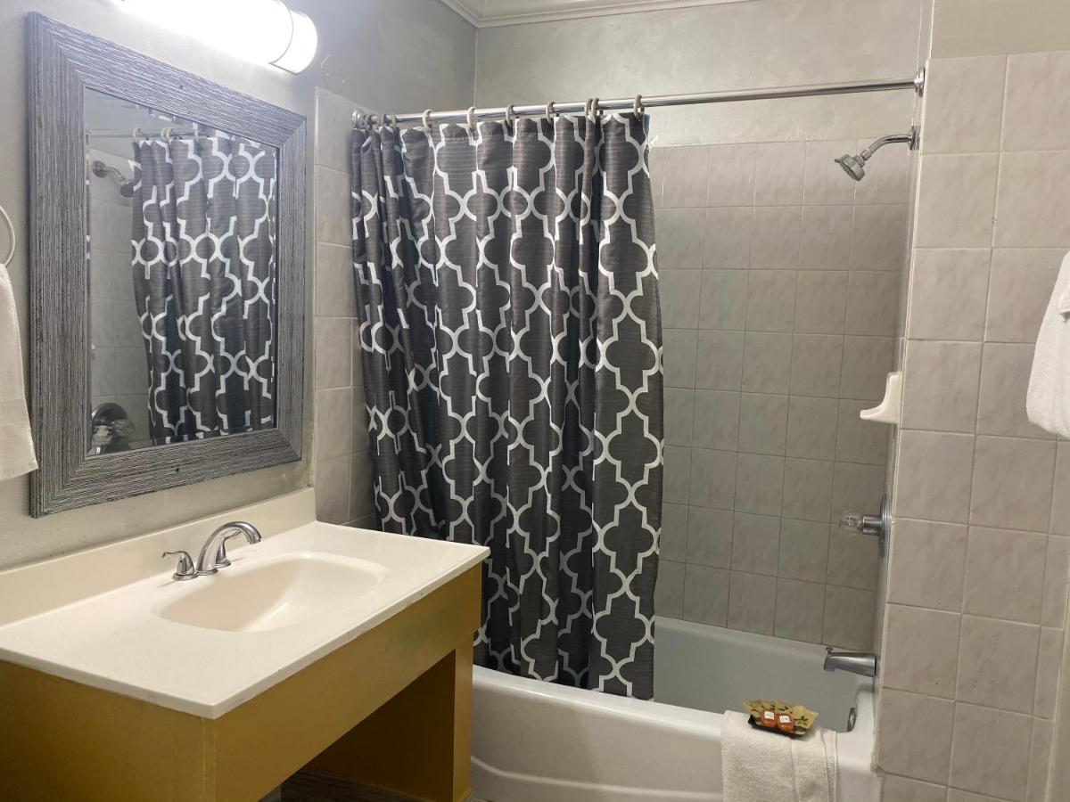 Villa Park Motel Orange Bagian luar foto
