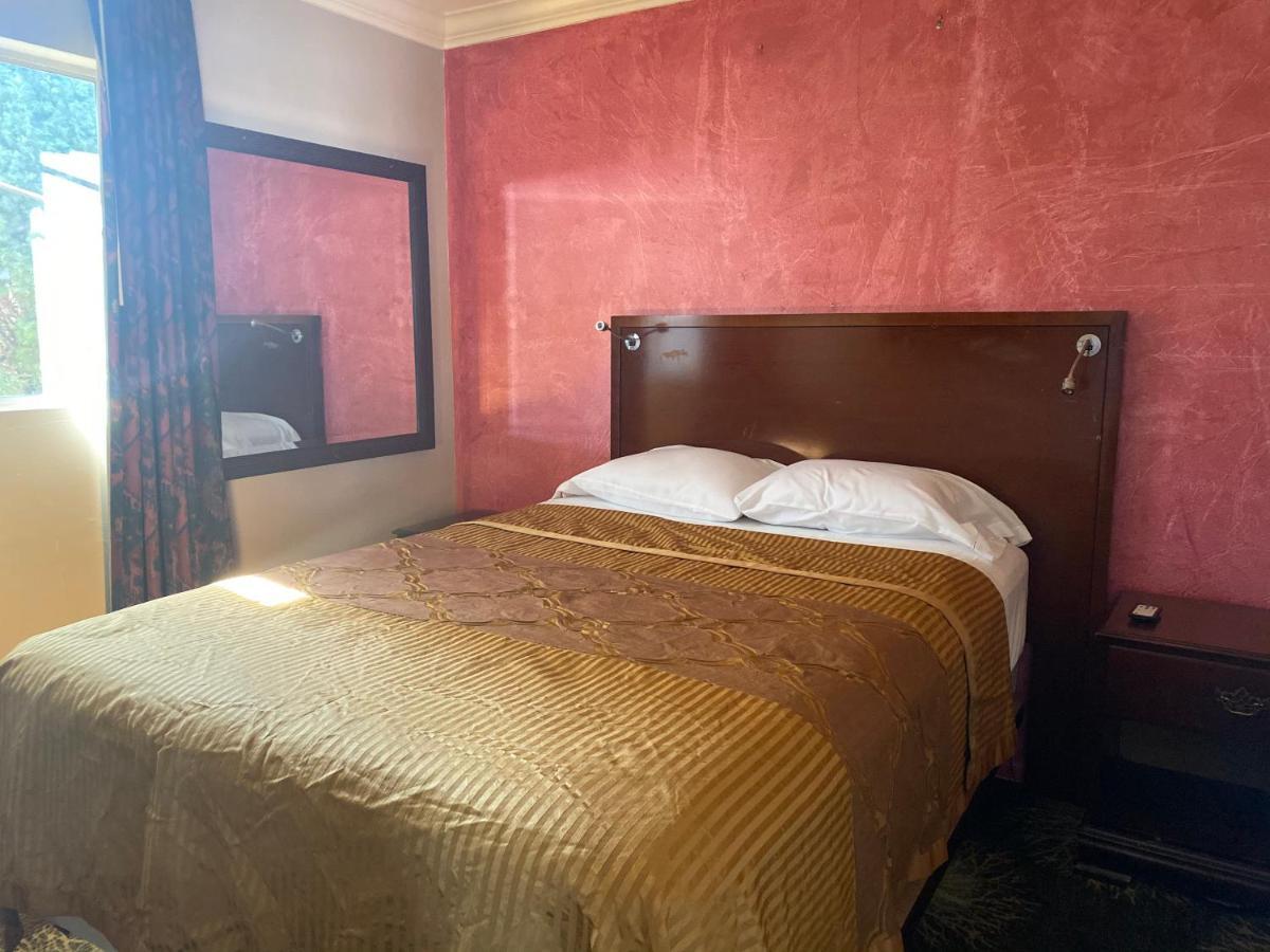 Villa Park Motel Orange Bagian luar foto